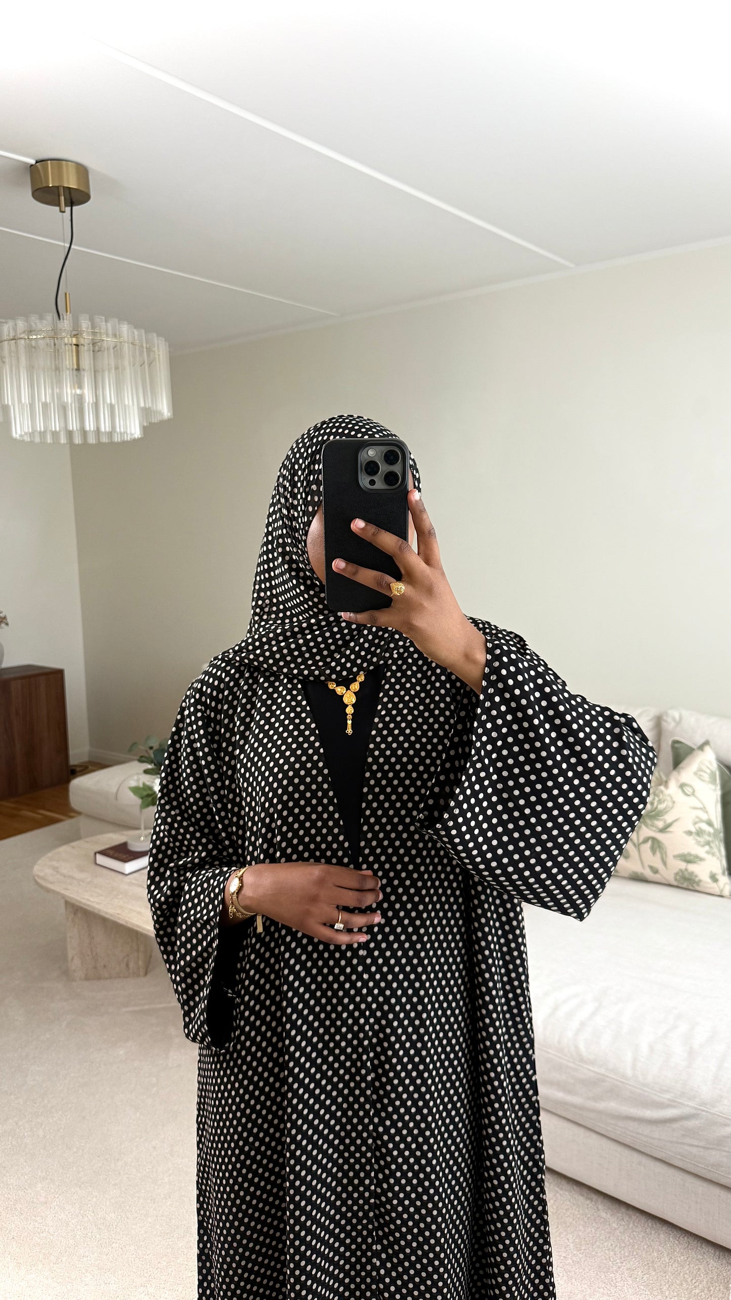 Polka dot abaya